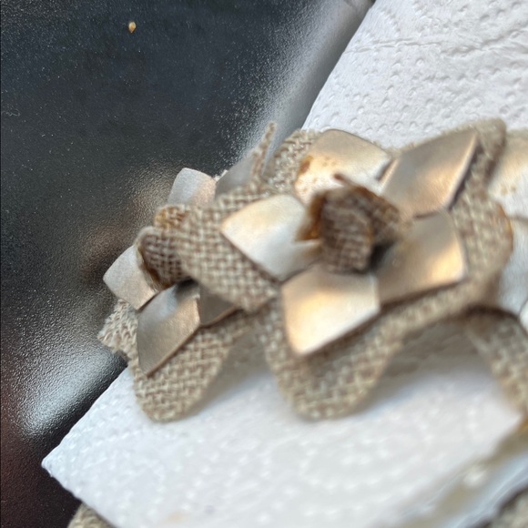 AK Anne Klein Tan Platform Sandals 7m - Picture 11 of 11